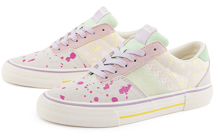 Lookbook (W) Kappa Compete Low 'Merah Muda Mawar Terang' K0C25CS15-024