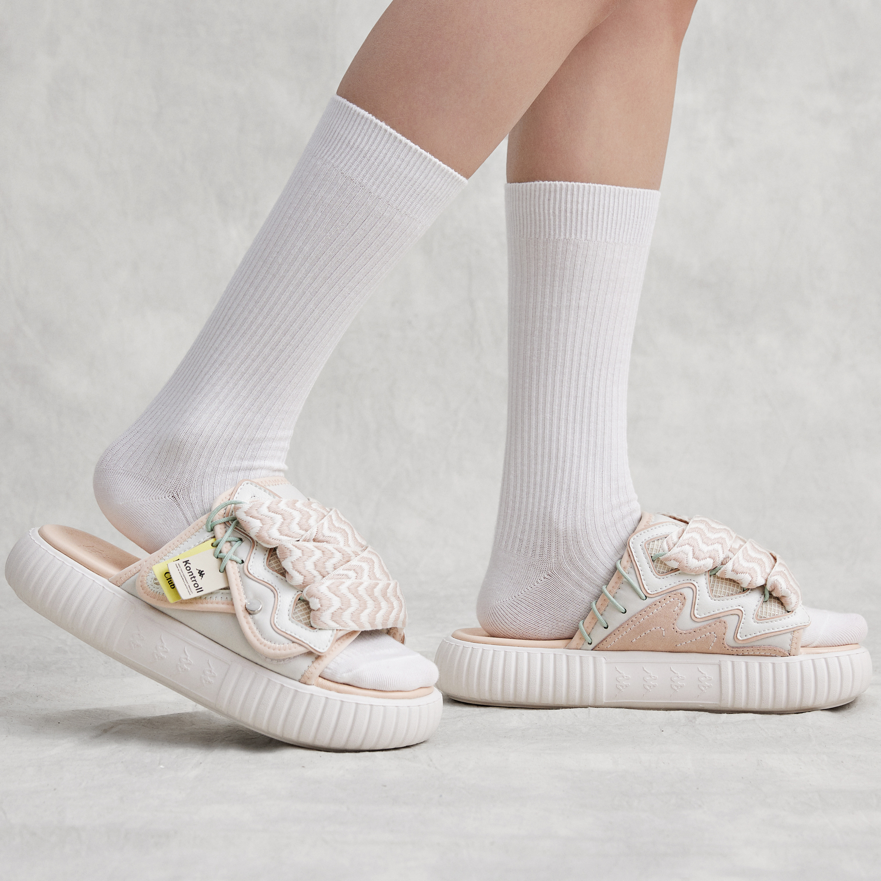 (W) Kappa Slide 'White Pink' 圖 12