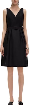 (Women) KARL LAGERFELD Black Sleeveless V-Neck Midi Dress Elegant Style 241L1310 Lookbook (Women) KARL LAGERFELD Black Sleeveless V-Neck Midi Dress Elegant Style 241L1310