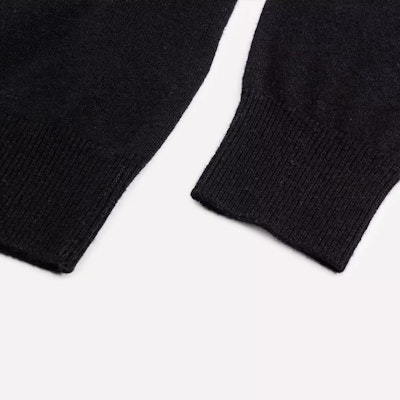 (Women) KARL LAGERFELD Black V-Neck Long Sleeve Knit Cardigan Sweater E41W2063 Cheap (Women) KARL LAGERFELD Black V-Neck Long Sleeve Knit Cardigan Sweater E41W2063