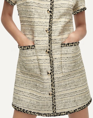 (Women) KARL LAGERFELD Gold SS24 Short Sleeve Slim Dress with Contrast Trim. E41W1365 Details for (Women) KARL LAGERFELD Gold SS24 Short Sleeve Slim Dress with Contrast Trim. E41W1365