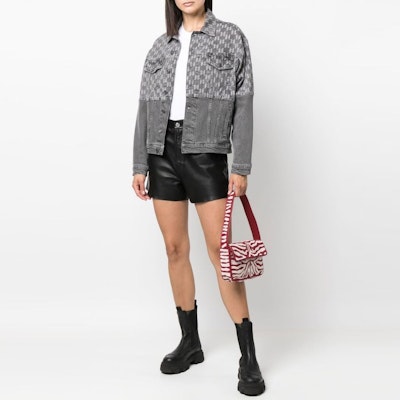 (Women) KARL LAGERFELD Loose Fit Grey Denim Jacket with Letter Print Design. 225W1480D14 Lookbook (Women) KARL LAGERFELD Loose Fit Grey Denim Jacket with Letter Print Design. 225W1480D14