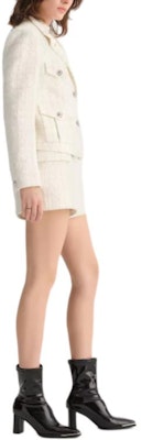 (Women) KARL LAGERFELD White Casual Long Sleeve Jacket with Single Button. E36W1527 Sizing (Women) KARL LAGERFELD White Casual Long Sleeve Jacket with Single Button. E36W1527