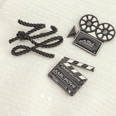 (W) KARL LAGERFELD Gaun Kasual Tanpa Lengan Tweed Putih V-Neck. 241L1318 Sizing (W) KARL LAGERFELD Gaun Kasual Tanpa Lengan Tweed Putih V-Neck. 241L1318