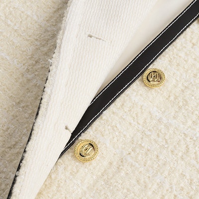 (Women) KARL LAGERFELD Color Block Chanel-Style Button Jacket Women White E36W1497 Shop (Women) KARL LAGERFELD Color Block Chanel-Style Button Jacket Women White E36W1497