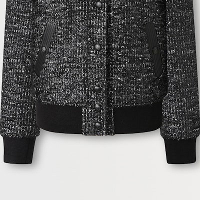 (Women) KARL LAGERFELD FW23 Black Single-Breasted Logo Long Sleeve Jacket 236L1417 Purchase (Women) KARL LAGERFELD FW23 Black Single-Breasted Logo Long Sleeve Jacket 236L1417