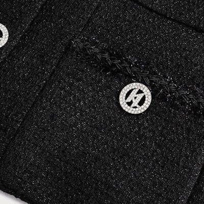 (Women) KARL LAGERFELD FW23 Black Tweed Single-Breasted Long Sleeve Jacket. 237W1599 Shop (Women) KARL LAGERFELD FW23 Black Tweed Single-Breasted Long Sleeve Jacket. 237W1599