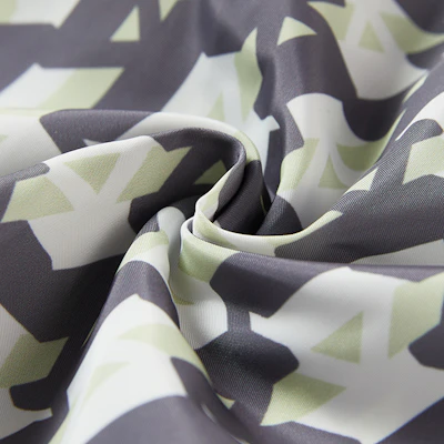 (W) 卡尔·拉格斐黑白单色长袖夹克带字母印花 231L1517250 Sizing (W) 卡尔·拉格斐黑白单色长袖夹克带字母印花 231L1517250