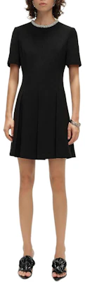 (Women) KARL LAGERFELD SS24 Black Rhinestone Waist Slim Short Sleeve Dress E41W1351 Lookbook (Women) KARL LAGERFELD SS24 Black Rhinestone Waist Slim Short Sleeve Dress E41W1351