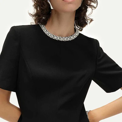 (Women) KARL LAGERFELD SS24 Black Rhinestone Waist Slim Short Sleeve Dress E41W1351 Sizing (Women) KARL LAGERFELD SS24 Black Rhinestone Waist Slim Short Sleeve Dress E41W1351