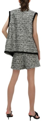 (Women) KARL LAGERFELD SS24 Tweed Single-Breasted Vest Black White 241L1545 Shop (Women) KARL LAGERFELD SS24 Tweed Single-Breasted Vest Black White 241L1545