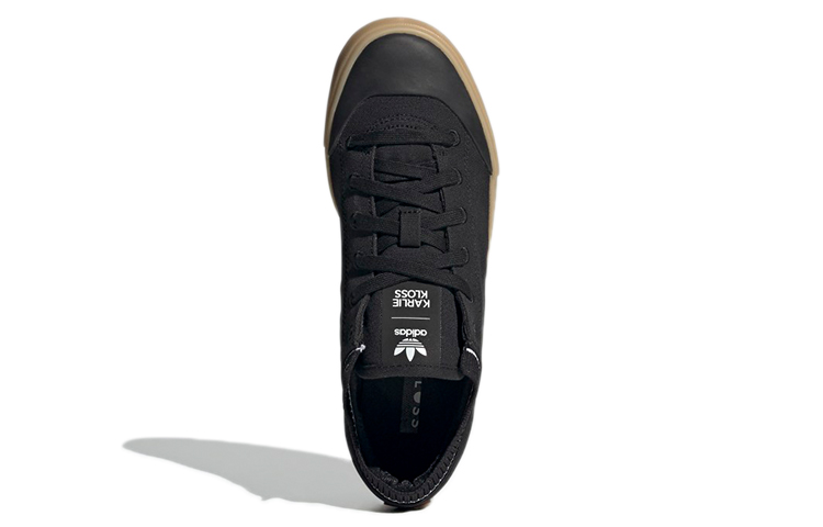 Shop (W) Karlie Kloss x 阿迪达斯 Trainer XX92 '黑白胶底'运动鞋 FY8207