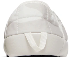 Sizing (女款)KAWS x The North Face ThermoBall Traction Mule VP '月光象牙印花' NF0A819N-944