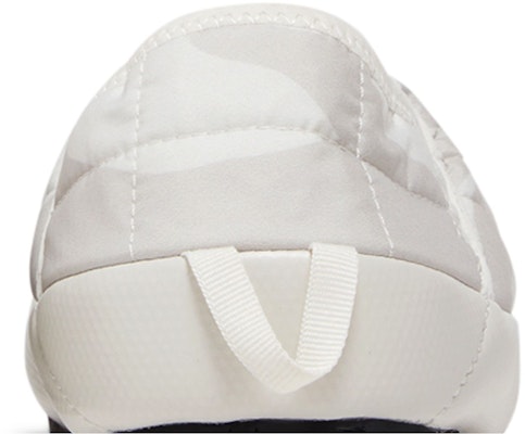 (W) KAWS x The North Face ThermoBall Traction Mule VP 'Cetakan Moonlight Ivory' NF0A819N-944 Sizing (W) KAWS x The North Face ThermoBall Traction Mule VP 'Cetakan Moonlight Ivory' NF0A819N-944