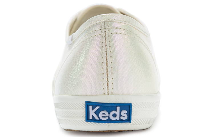 Lookbook (W) Keds Champion 白色珍珠低帮帆布鞋 WF65886