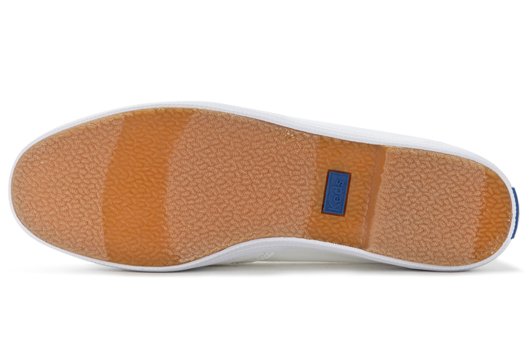 Purchase (Women) Keds Chillax Mini 'White Slip-On' WF65910
