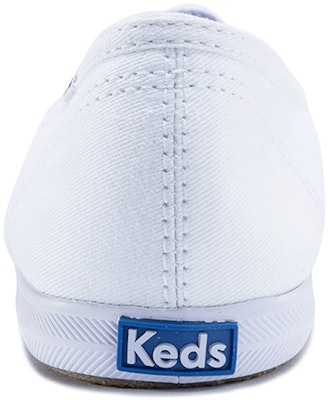 (W) Keds Chillax Mini Kanvas Slip-On 'Putih' WF57163 Shop (W) Keds Chillax Mini Kanvas Slip-On 'Putih' WF57163