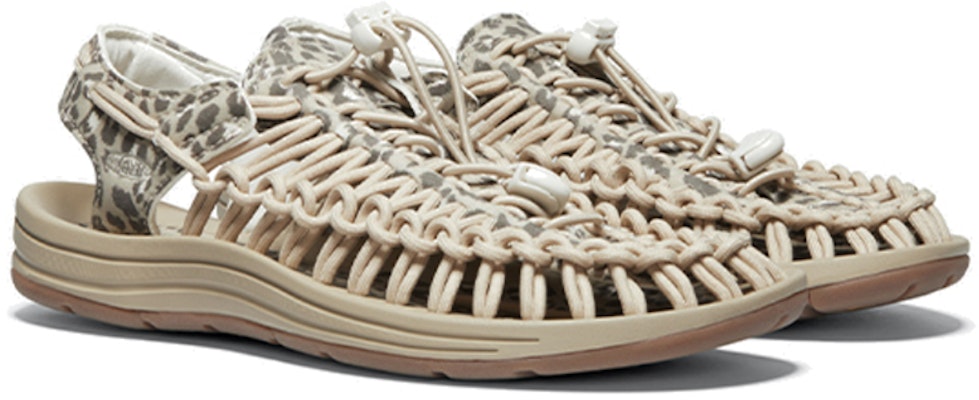 (Women) KEEN Uneek x SNK 'Chestnut' 1025198 Lookbook (Women) KEEN Uneek x SNK 'Chestnut' 1025198