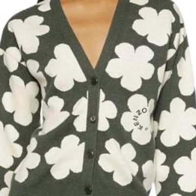 (W) KENZO Kardigan Blaus Bunga Hijau Jacquard Butang Wool. FC62CA3263CO-51 Sizing (W) KENZO Kardigan Blaus Bunga Hijau Jacquard Butang Wool. FC62CA3263CO-51