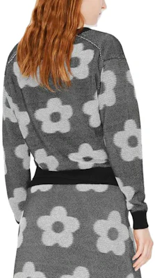 (W) KENZO Loose V-Neck Sweater Kelabu Bunga Knit. FD62CA4133CA-99J Purchase (W) KENZO Loose V-Neck Sweater Kelabu Bunga Knit. FD62CA4133CA-99J