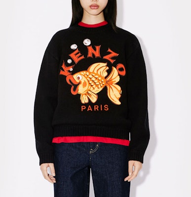 (Women) KENZO FW23 Black Crew Neck Knit Sweater with Animal Letter Print. FD62PU4233BI-99J Shop (Women) KENZO FW23 Black Crew Neck Knit Sweater with Animal Letter Print. FD62PU4233BI-99J