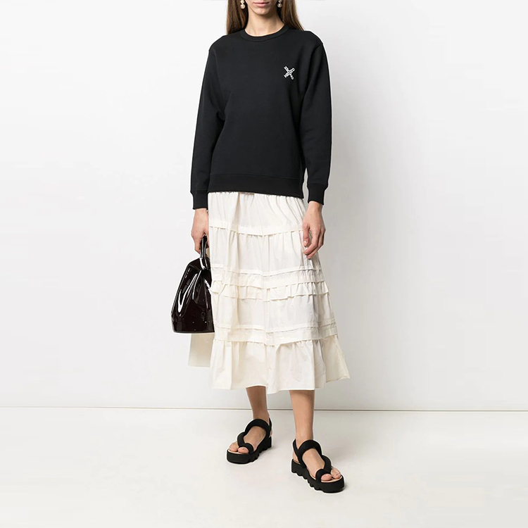 Lookbook (W) KENZO 黑色前標誌印花套頭衫。 FA62SW8204MS-99