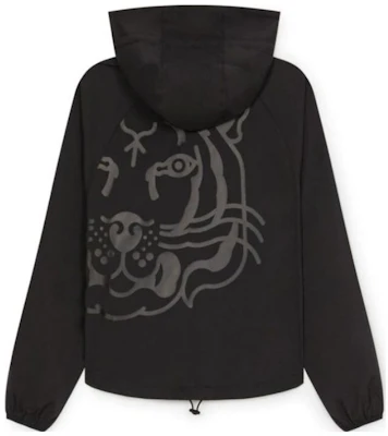 (W) KENZO SS22 Jaket Hoodie Hitam Polos dengan Resleting FC52BL1319NU-99 Lookbook (W) KENZO SS22 Jaket Hoodie Hitam Polos dengan Resleting FC52BL1319NU-99