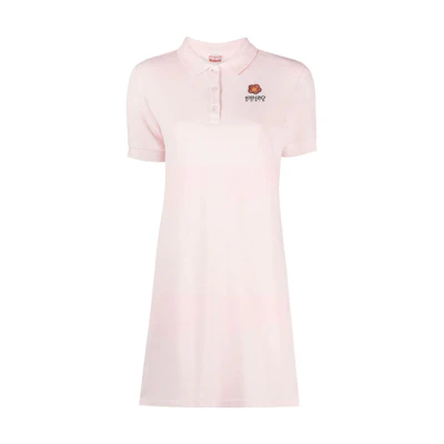 (Women) KENZO SS23 Pink Letter Print Polo Collar Short-Sleeve Dress Women. FC62RO7074PU-34