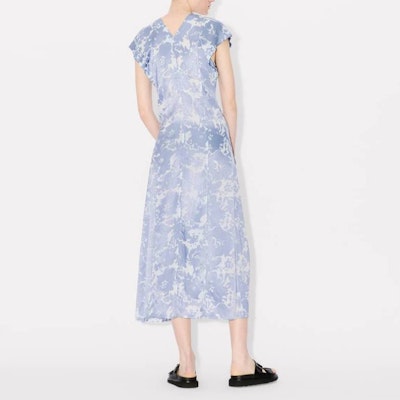 (W) KENZO SS24 Dress Maxi Tanpa Lengan Motif Bunga Biru V-Neck FE52RO2749JE-67 Purchase (W) KENZO SS24 Dress Maxi Tanpa Lengan Motif Bunga Biru V-Neck FE52RO2749JE-67