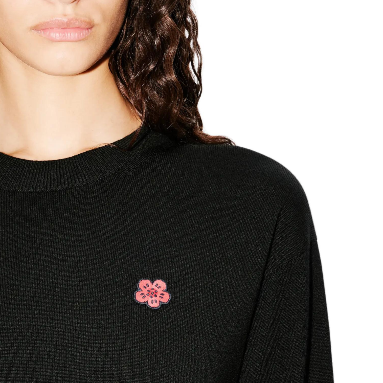 Sizing (W) KENZO SS24 Sweater Hitam Bordir Bunga Crewneck FE62PU4893LB-99J
