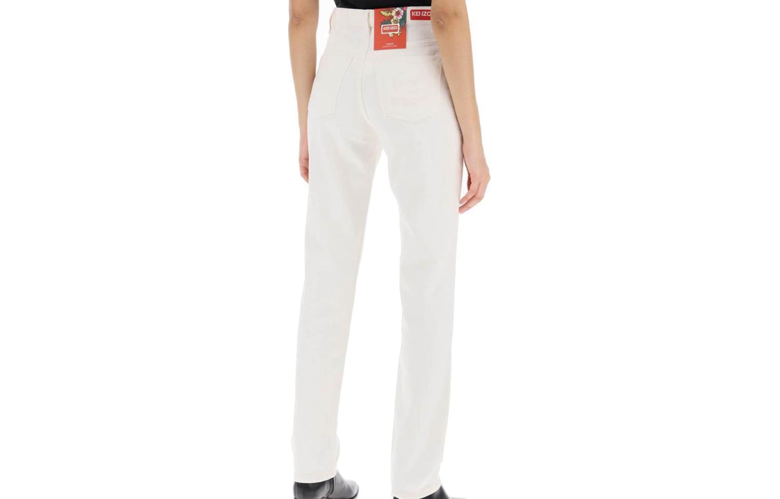 Shop (Women) KENZO SS24  White Straight-Leg Jeans with Back Logo Patch. FE52DP2106W4-WT