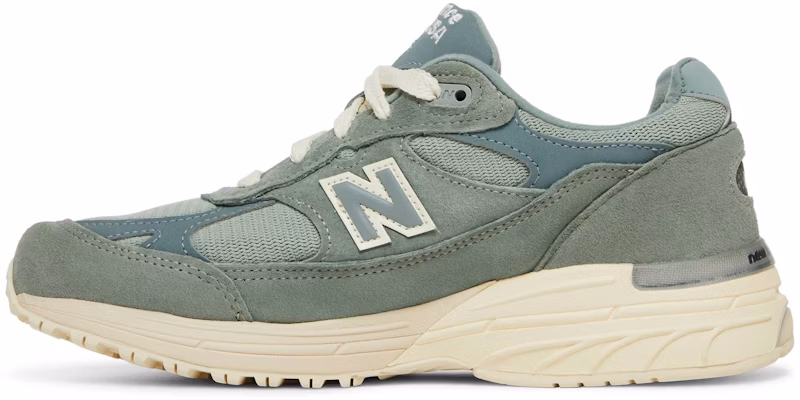 (Women) KITH x New Balance 993 Made in USA 'Pistachio' WR993KH1 Lookbook (Women) KITH x New Balance 993 Made in USA 'Pistachio' WR993KH1
