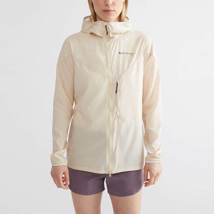 Lookbook (W) KLATTERMUSEN Sif 轻量防晒跑步连帽夹克 10214
