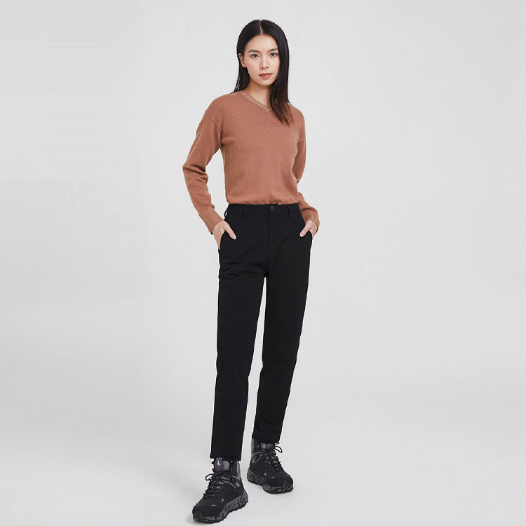 Lookbook (W) KOLON SPORT Seluar Hiking Fleece Softshell - Slim Fit Warna Solid LKLP3ST510