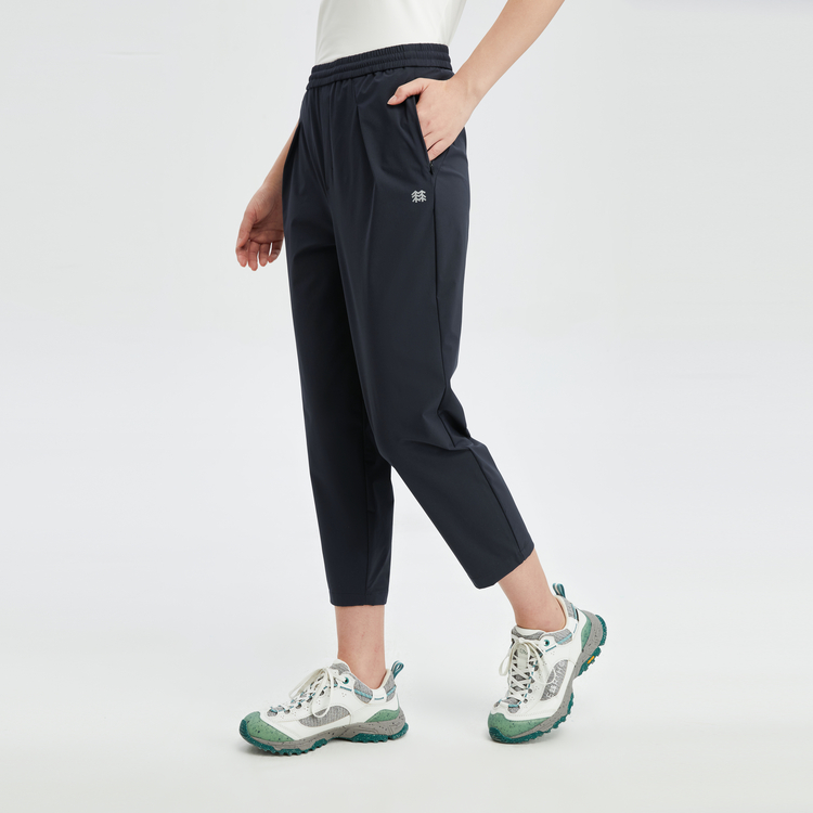 Details for (W) KOLON SPORT HIKE 輕量戶外8/10長褲 - 修身防曬 LKLP4MN176