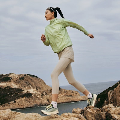 (W) コーロンスポーツ HIKE 軽量防水通気アウトドアジャケット。 LKJK4MNK40 10