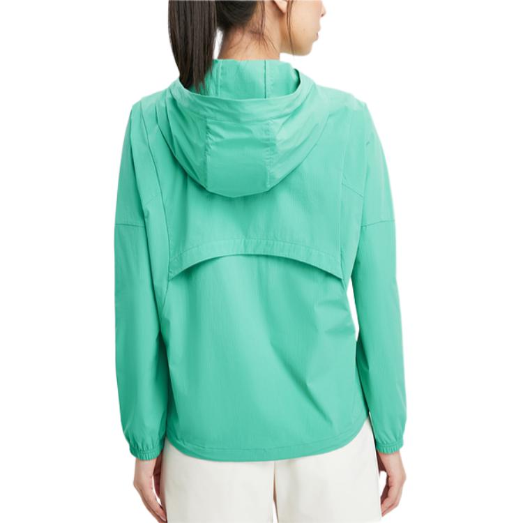 Shop (W) KOLON SPORT ハイキングシリーズ 軽量防風フード付きジャケット LKJK4MN120