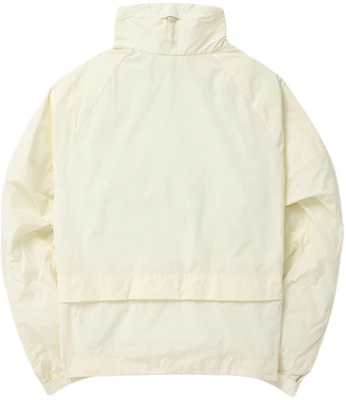 (W) KOLON SPORT 寬鬆版長袖Logo拉鍊外套 - 淺黃色 TVJJM24512-BUT Lookbook (W) KOLON SPORT 寬鬆版長袖Logo拉鍊外套 - 淺黃色 TVJJM24512-BUT