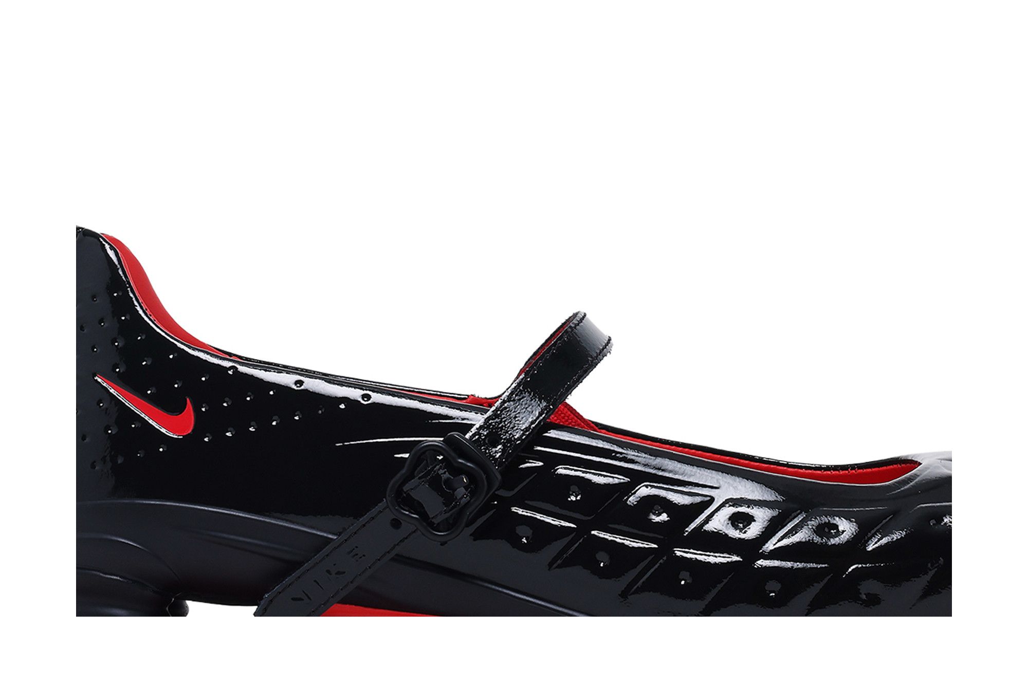 Lookbook (W) LABELHOOD x Nike Shox Z Calistra ''Negro University Red'' IW7881-001