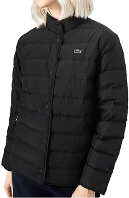 (W) LACOSTE Jaket Hitam Pendek Kerah Berdiri Down BF5482-031 Lookbook (W) LACOSTE Jaket Hitam Pendek Kerah Berdiri Down BF5482-031