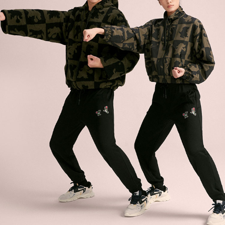 Shop (Women) Lacoste SS23 Green Jacket with Rabbit Print and Zipper BF7388-Y2I