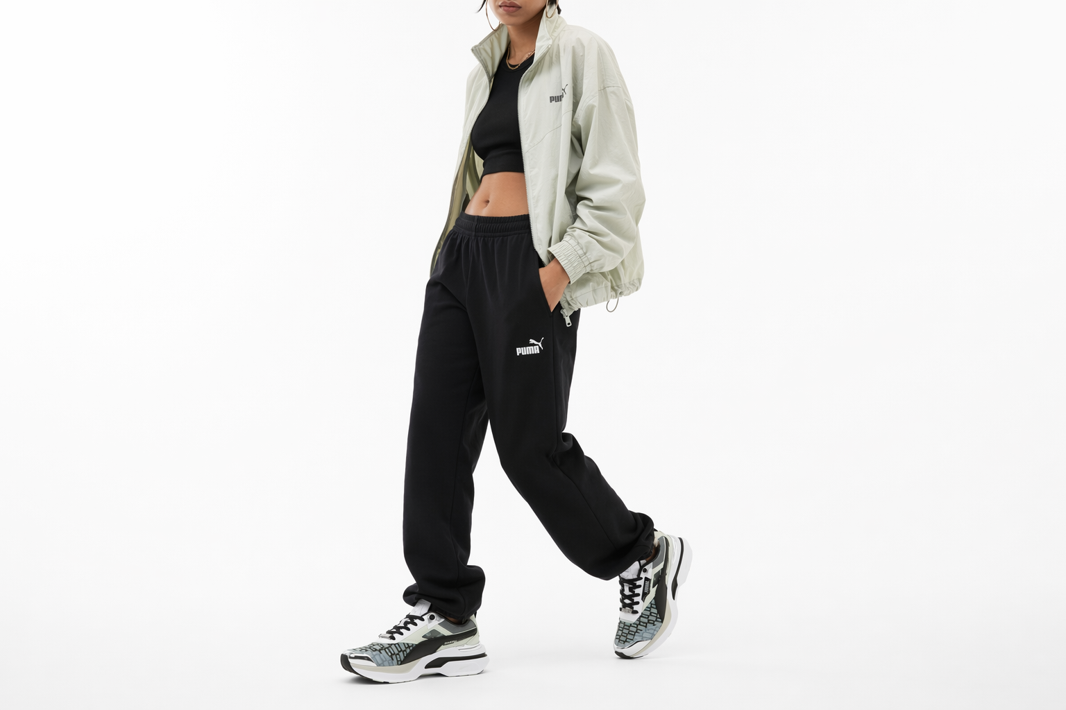 Order (W) LaQuan Smith x Puma Kosmo Rider ''Athluxury'' Scarpe. 387047-01