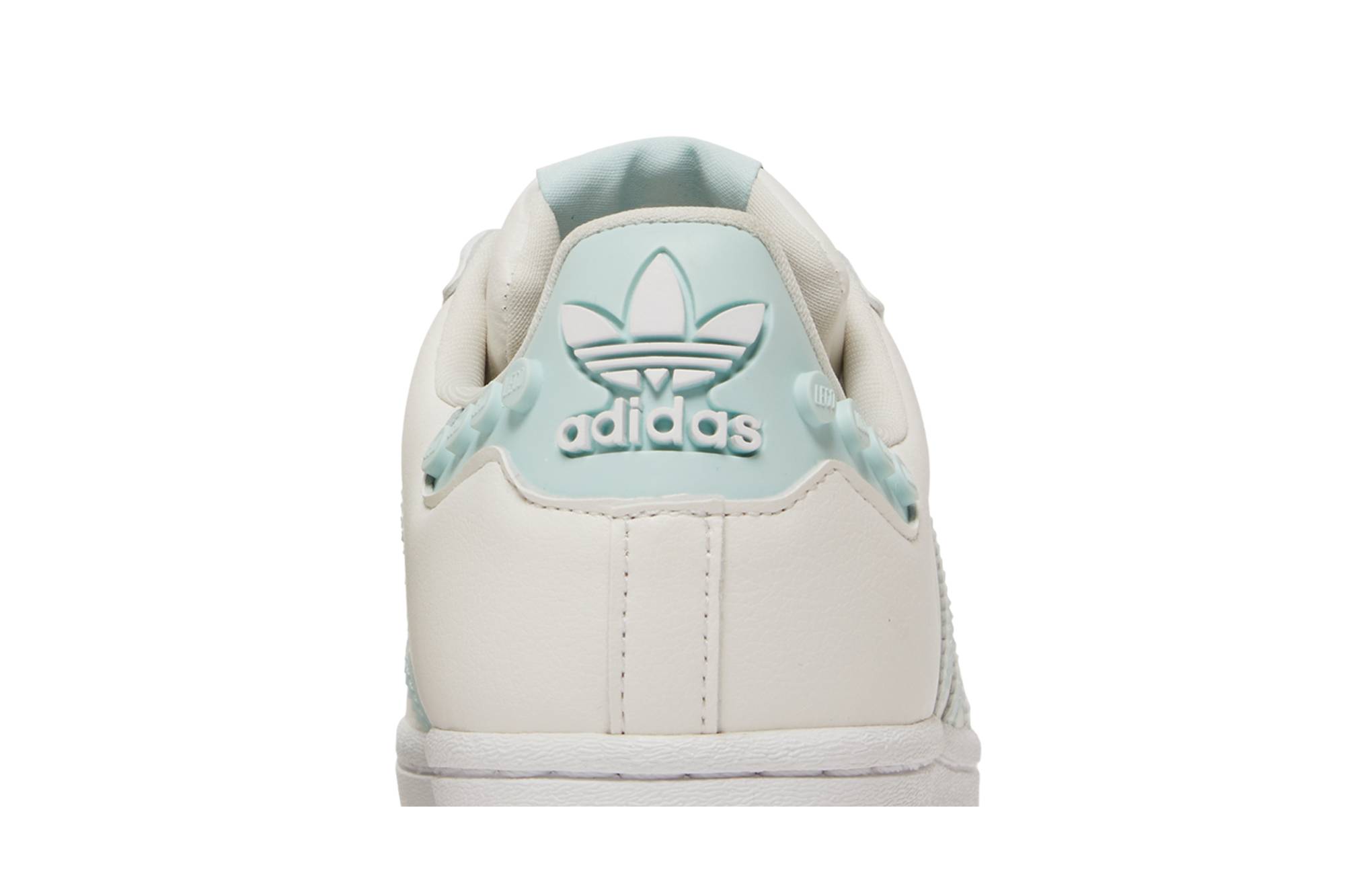 Sizing (W) LEGO x adidas Superstar 'Blanco Claro y Menta Helada' GX7206