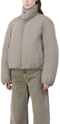 (W) Lemaire 灰色高領扣式短版外套 OW1084LF1156-GR685 Shop (W) Lemaire 灰色高領扣式短版外套 OW1084LF1156-GR685