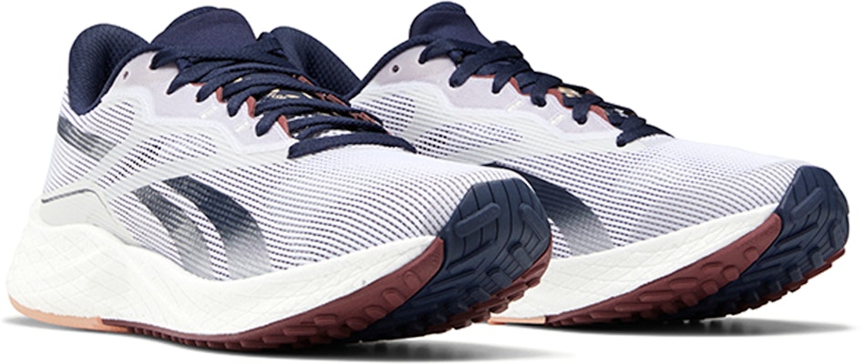 (W) Les Mills x Reebok Floatride Energy 3 'Putih Vector Navy' S29207 Lookbook (W) Les Mills x Reebok Floatride Energy 3 'Putih Vector Navy' S29207