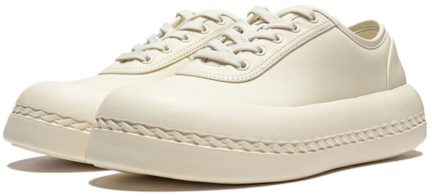 LI-NING 1990 迷鏈 舒適百搭 減震耐磨 低筒 板鞋 女款 米白色 Lookbook LI-NING 1990 迷鏈 舒適百搭 減震耐磨 低筒 板鞋 女款 米白色