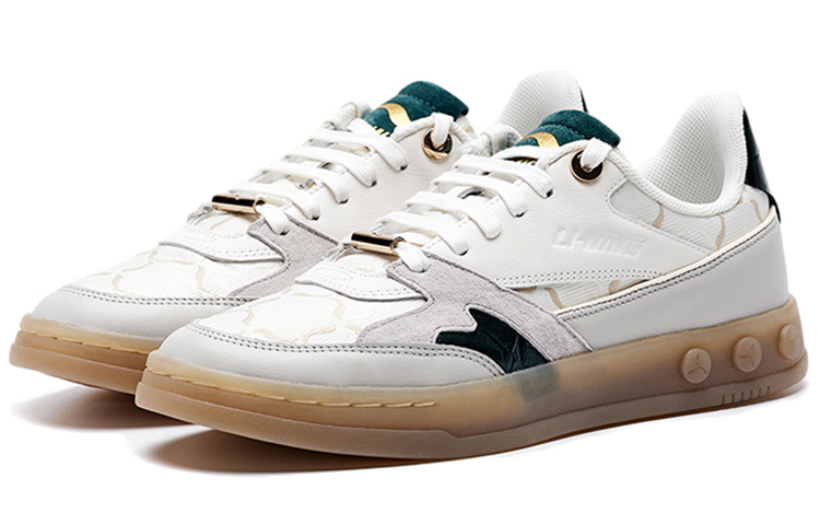Lookbook (W) 李宁 1990 白绿时尚休闲鞋 ALFR124-3