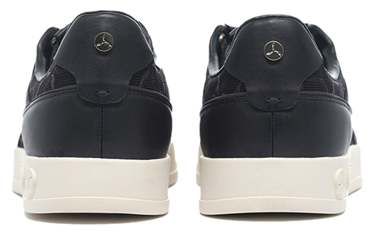 Shop (W) Li-Ning 1990 Low 'Hitam Kasual' ALFR124-1