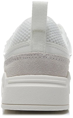 (W) Li-Ning Ace 'Putih Salji' AGCR236-1 Shop (W) Li-Ning Ace 'Putih Salji' AGCR236-1
