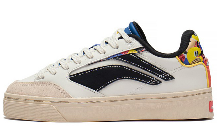 (Women) Li-Ning BadFive Wave 180 Low x Pablo Lentile 'White Black' AECS038-1